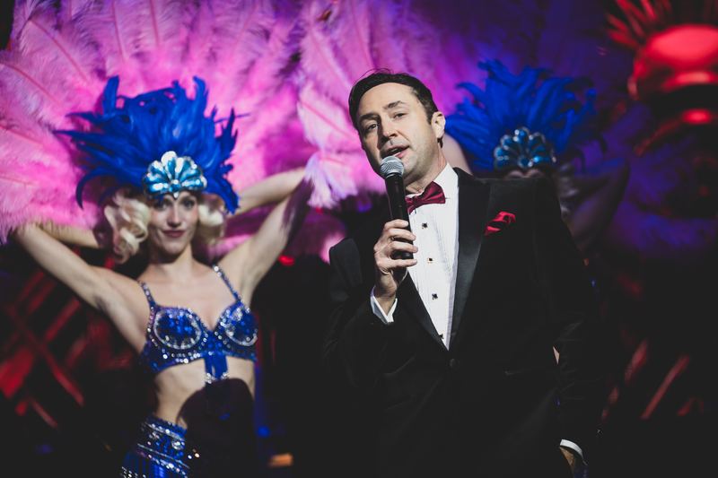 Blue feathers and a red pocket square